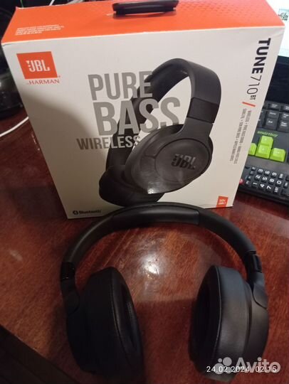 Беспроводные наушники jbl tune 710bt