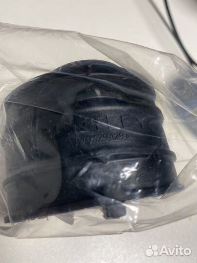 Патрубок Bentley 3w0129129a