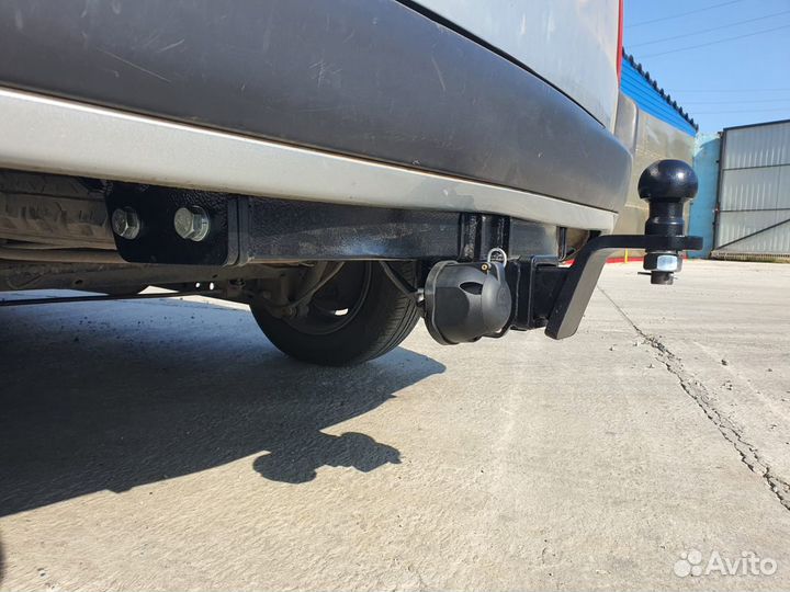 Быстросъемный фаркоп Toyota Probox Succeed гибрид