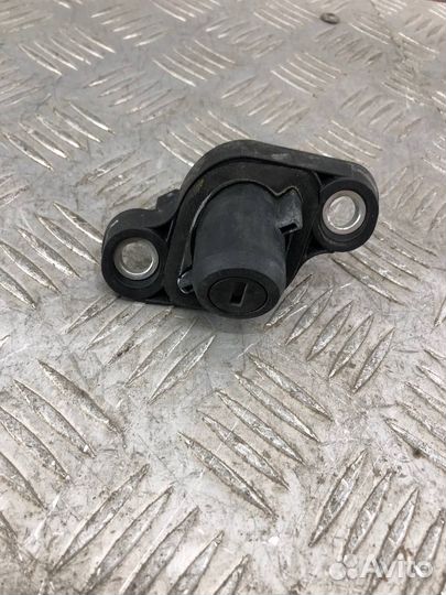 Личинка крышки багажника Ниссан Алмера G15