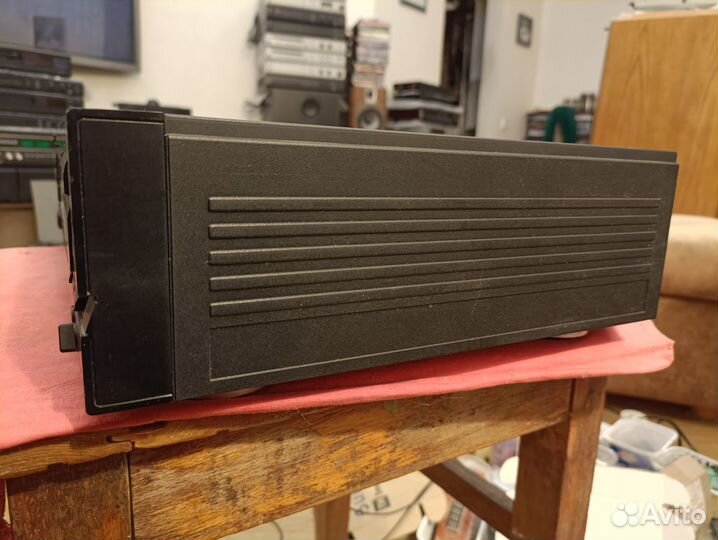 Проигрыватель дисков Philips CD-614 (CD614)