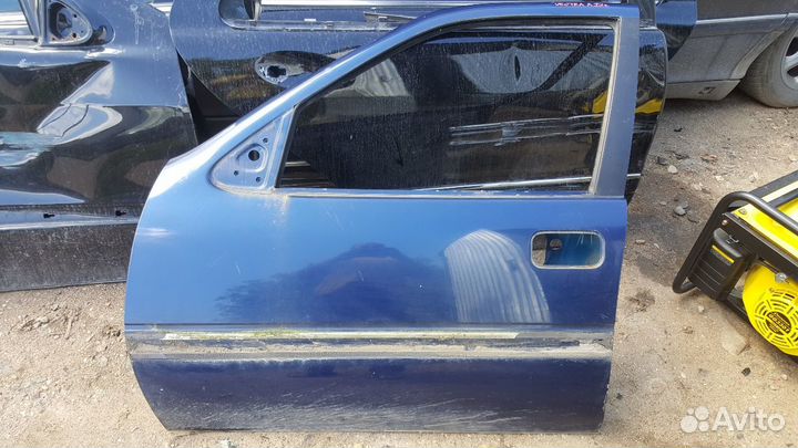 Дверь передняя левая Opel vectra A опель вектра а