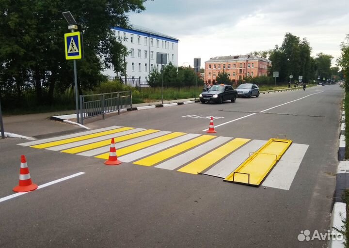 Дорожная разметка. Дорожные знаки