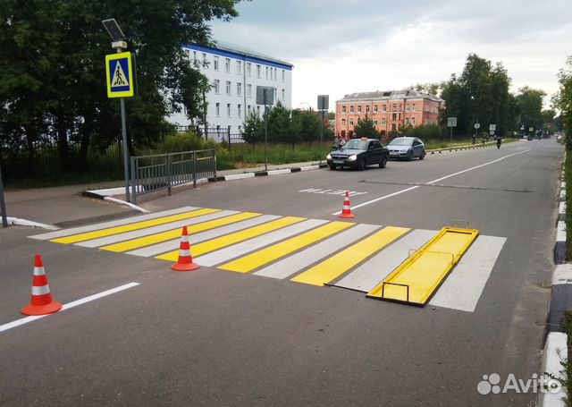 Дорожная разметка. Дорожные знаки