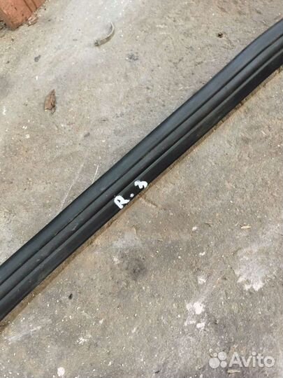 Уплотнитель двери задний правый opel vectra b