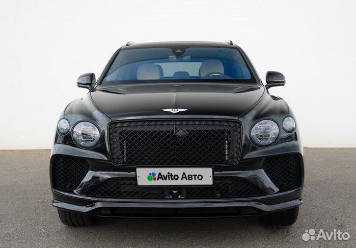 Bentley Bentayga 4.0 AT, 2024, 250 км