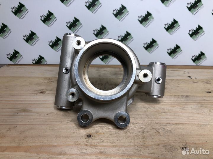 Кулак задний левый cfmoto z6