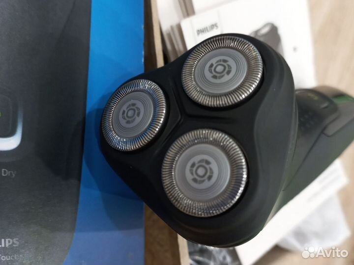 Бритва электрическая philips новая