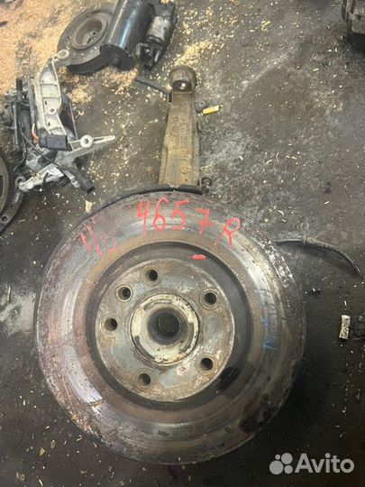 Кулак поворотный Audi Q7 4L 3.0 TDI BUG 2007