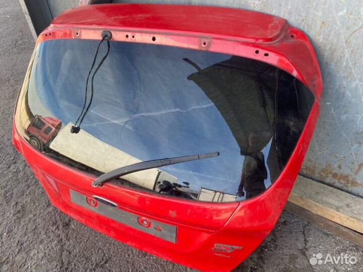 Крышка багажника Ford Fiesta St MK6 2008/2017