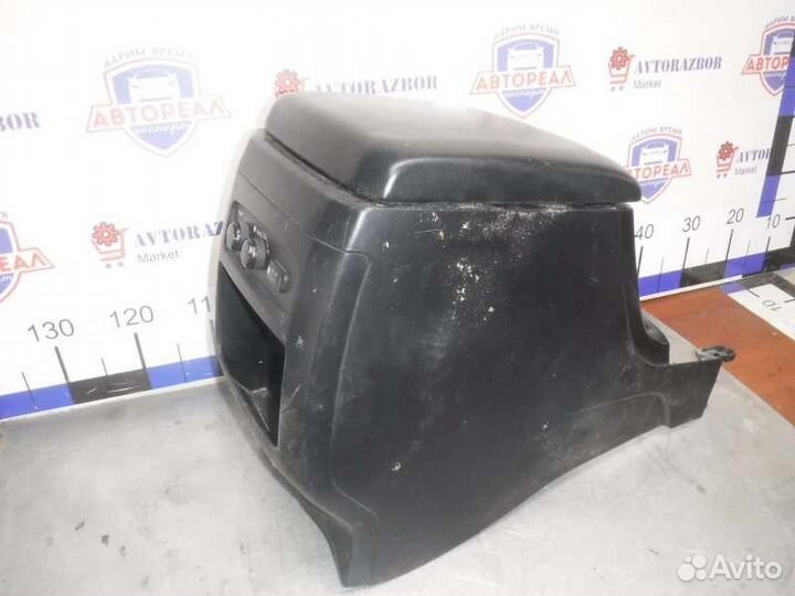 Консоль подлокотник Toyota Lc Prado 120 1GR 2007