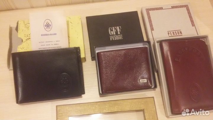 Обложка паспорта и подарочный набор. Кожа