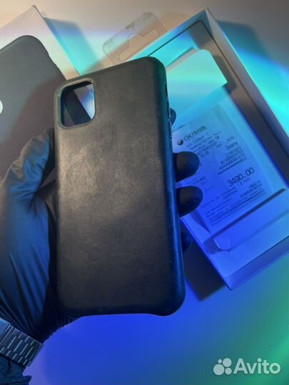 Чехлы на iPhone 11 / Премиальные
