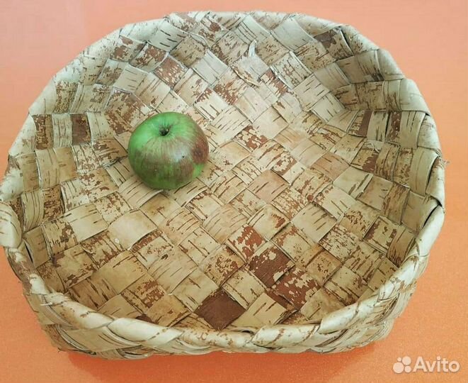 Корзина плетеная береста сухарница 27*27*8 см