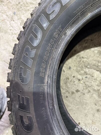 Bridgestone Ice Cruiser 5000 205/60 R15