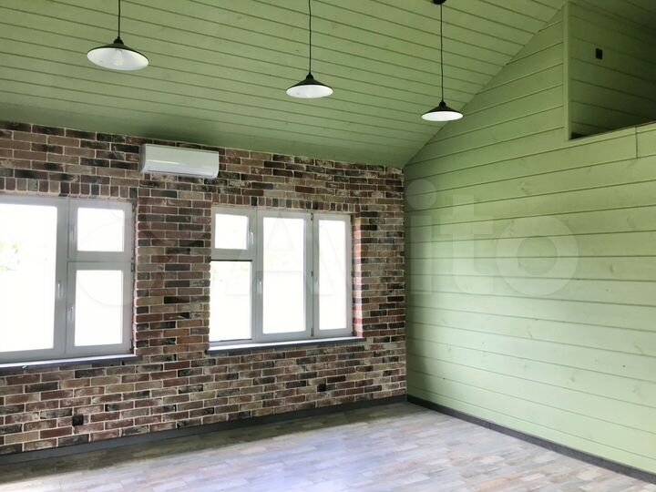 Дом 137 м² на участке 15 сот.