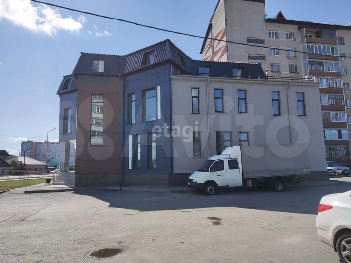 Сдам офисное помещение, 181.6 м²