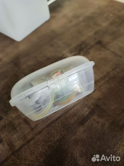 Пустышки новые avent ultra air 6+