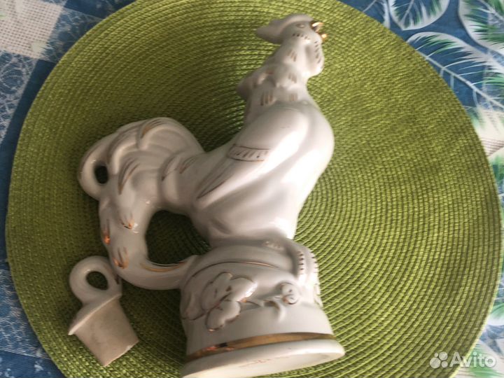 Графин Петушок