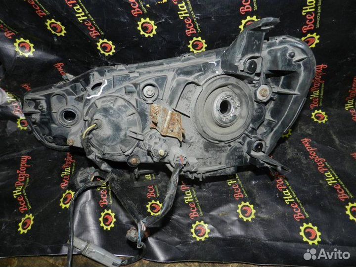 Фара правая передняя правая Mitsubishi Outlander