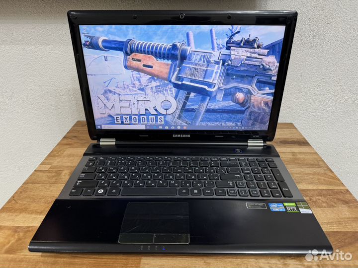 8 ядер Core i7 12Gb SSD256+750 GTX игровой Samsung