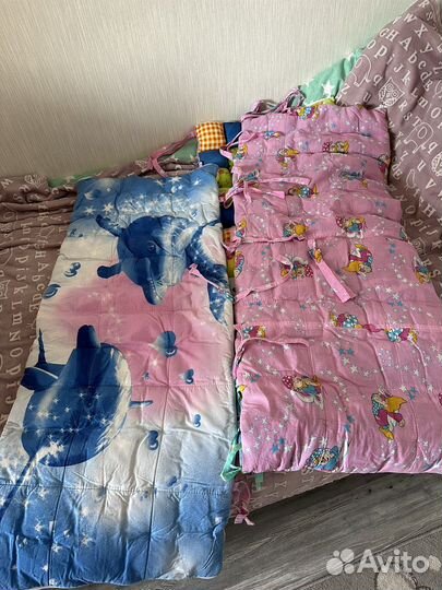 Бортики бомбоны в кроватку