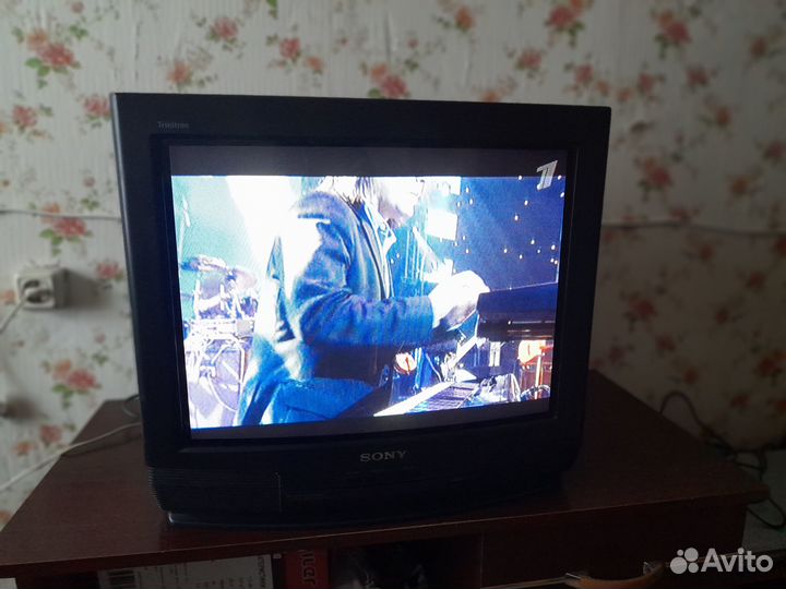 Телевизор sony trinitron