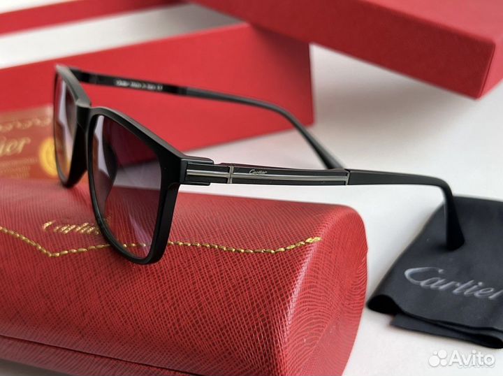 Солнцезащитные очки cartier