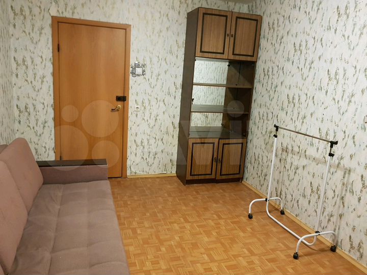 Комната 15 м² в 4-к., 2/10 эт.