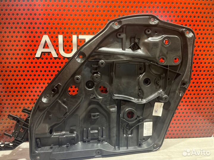 Стеклоподъемный механизм задний правый