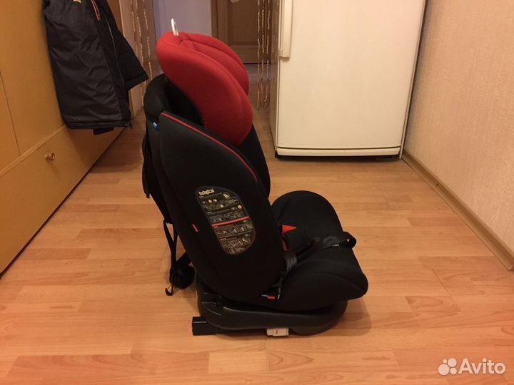 Автокресло Babyton isofix
