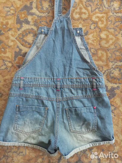 Джинсовый комбинезон для девочки