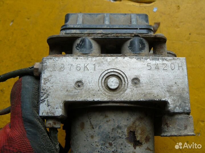 Блок ABS для Mitsubishi Lancer 9