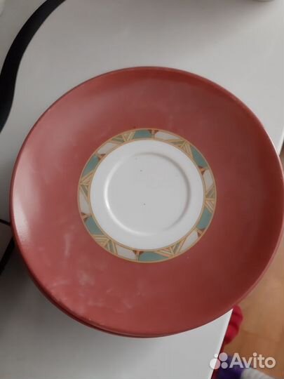 Набор кофейных кружек с блюдцами