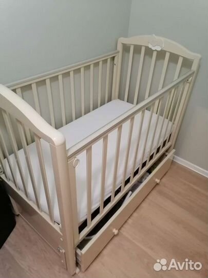 Комплект мебели для детской Можга