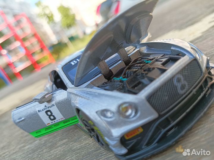 Машинка bently