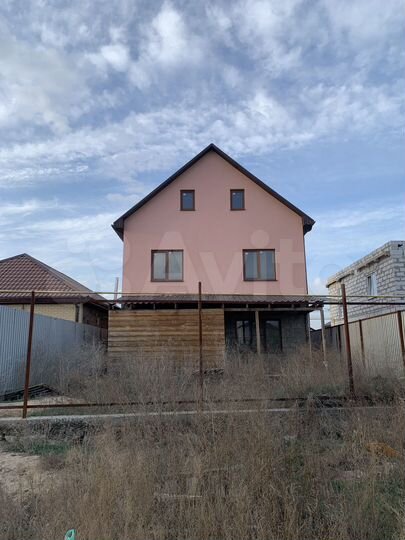 Дом 190 м² на участке 3,5 сот.