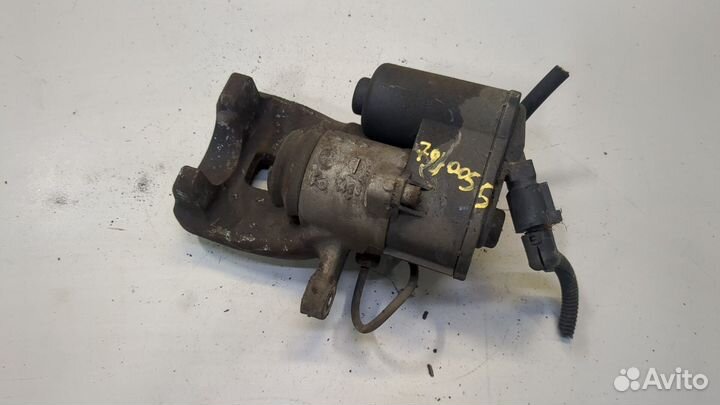 Суппорт Volkswagen Passat CC, 2009