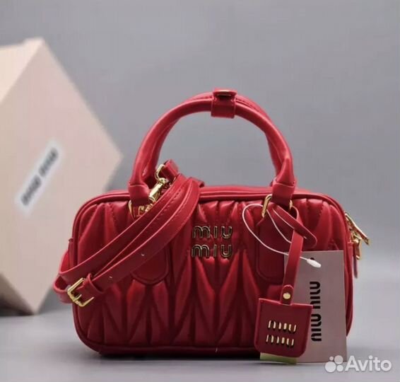 Красная сумка miu miu Arcadie