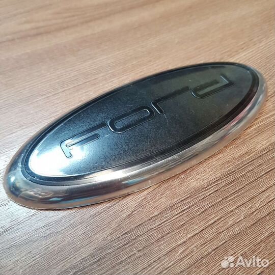 Эмблема задняя Ford Focus 2/3 черная хайтек