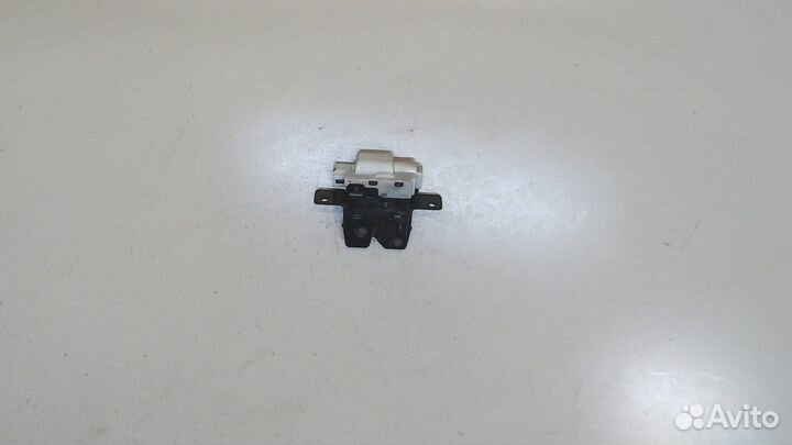 Замок багажника Renault Clio, 2006