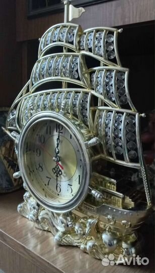 Интерьерные часы настольные