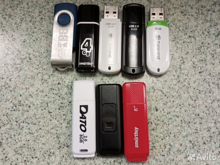 Usb флешки 8 гб 3 шт. и 4 гб 5 шт