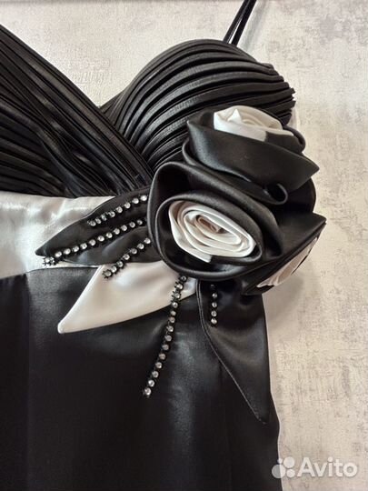 Платье мини вечернее черное