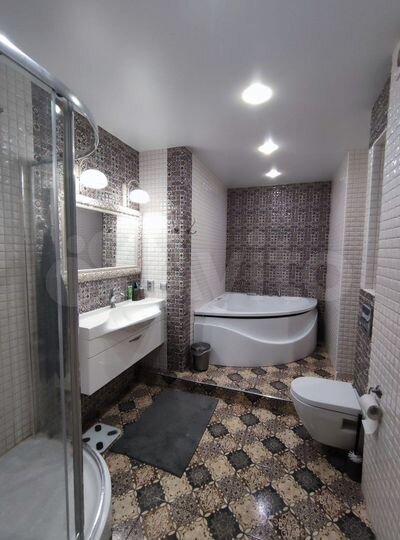 3-к. квартира, 85,7 м², 14/14 эт.