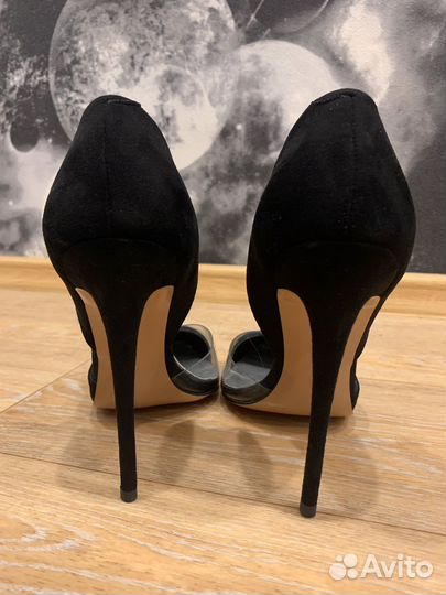 Туфли женские 39 размер черные