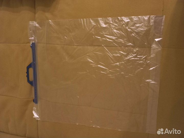 Пвд пакет с пластиковой ручкой