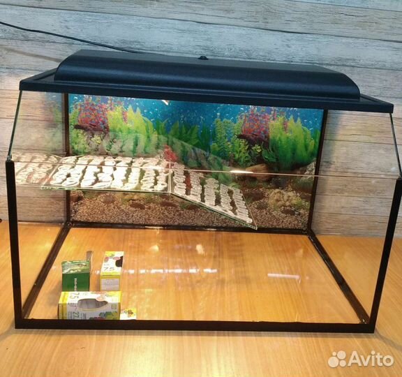 Аквариумы и террариумы от производителя