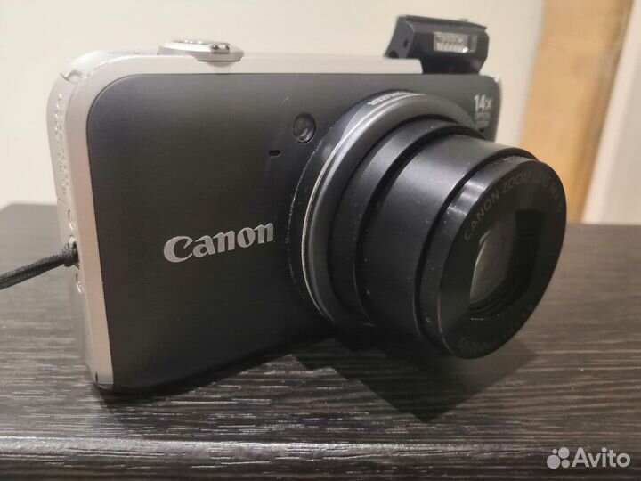 Отличная цифровая фотокамера Canon PowerShot SX220