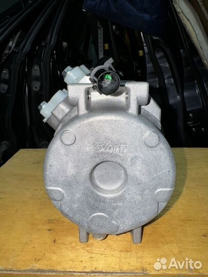 Компрессор кондиционера Паджеро 4 бензин